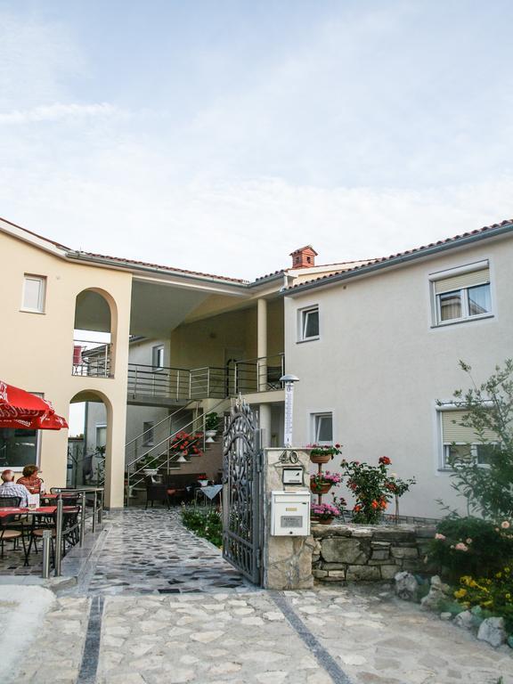 Guest House Croatia Fažana Buitenkant foto