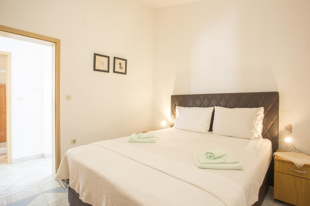 Guest House Croatia Fažana Buitenkant foto