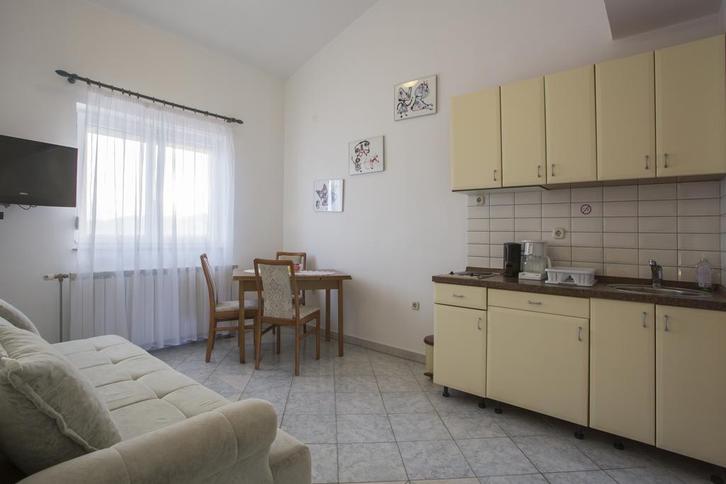 Guest House Croatia Fažana Buitenkant foto